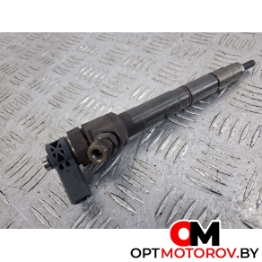 Форсунка топливная  Volkswagen Caddy 3 поколение [рестайлинг] 2014 0445110369, 03L130277J #2