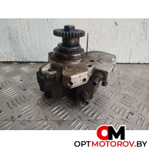 Насос ТНВД  Mercedes-Benz Vito W639 2007 A6420700201          #1