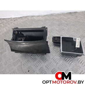 Пепельница  Mercedes-Benz E-Класс W211/S211 2005 A211810133009, A2118100428 #2