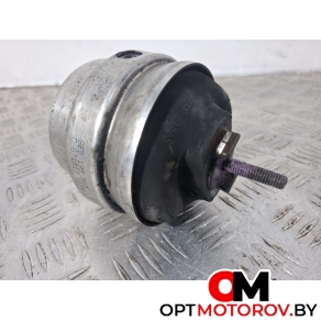 Подушка крепления двигателя  Audi A4 B7 2006 8E0199382K #1
