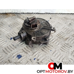 Вакуумный насос  Audi A6 3 2006 06E145100C           #2