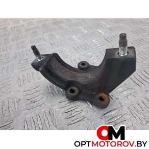 Кронштейн полуоси  Ford Transit 7 поколение 2009 1C153K305AE #1