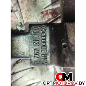 Трубка охлаждающей жидкости металлическая  Volkswagen Passat B6 2005 06F121492B #3