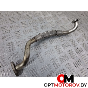 Масляная трубка турбины (сброс)  Audi A4 B7 2009 06D145735B #1