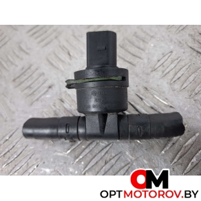 Датчик температуры топлива  Audi A4 B7 2007 038906081D #1