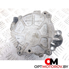 Вакуумный насос  Volkswagen Passat B6 2009 03L145100 #2