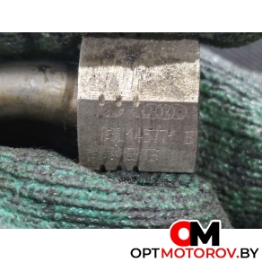 Масляная трубка турбины (подача)  Volkswagen Passat B6 2008 03L145771B #4