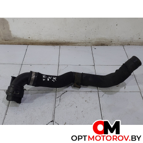 Патрубок охлаждения  Audi A6 4F/C6 2004 3D0122101q #1