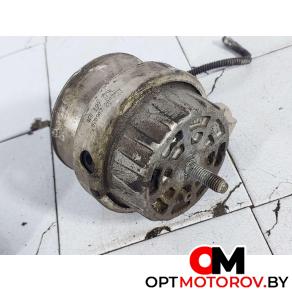 Подушка крепления двигателя  Audi A4 B7 2007 4F0199379L #3