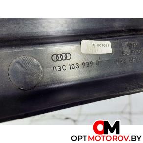 Декоративная крышка двигателя  Audi A3 8P/8PA [2-й рестайлинг] 2009 03C103939G, 03C103925F #4