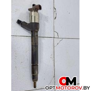 Форсунка топливная  Opel Astra K 2017 55570012 #1