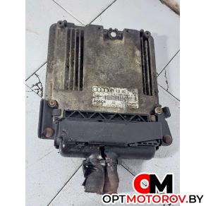 Блок управления двигателем  Audi A4 B7 2007 4E0910402G, 0281013684 #1