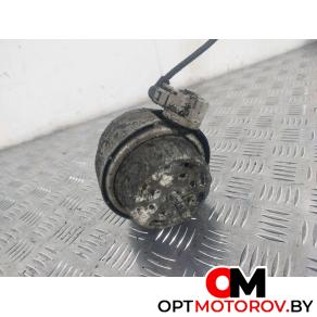 Подушка крепления двигателя  Audi A4 B7 2007 4F0199382H #2