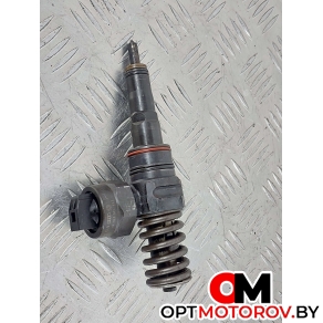 Форсунка топливная  Volkswagen Passat B5 2001 038130073AA, 0414720028 #1