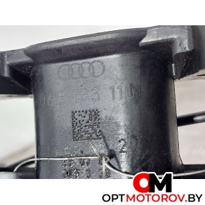 Впускной коллектор  Audi A8 D3/4E [рестайлинг] 2007 06E133110N, 06E133110E #4