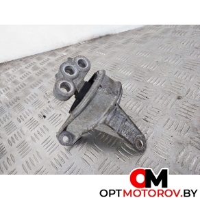 Подушка крепления двигателя  Opel Astra G 2001 90575772 #1