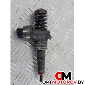 Форсунка топливная  Volkswagen Passat B6 2006 038130073BN, 0414720313 #1