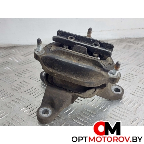 Подушка крепления КПП  Audi A5 8T 2007 8K0399151R, 8K0399151 #1