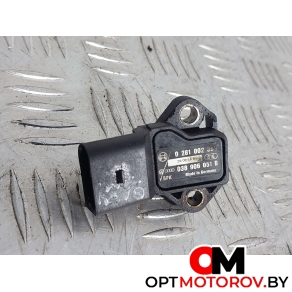 Датчик абсолютного давления  Volkswagen Golf 5 поколение 2006 0281002399, 038906051B #1