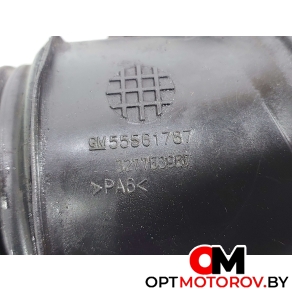 Патрубок воздушного фильтра  Opel Insignia 1 поколение (A) 2010 55561787 #3