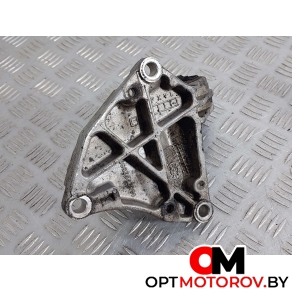 Кронштейн полуоси  Citroen Berlingo 1 поколение (M49) 2002 9637792580 #3