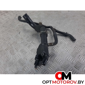 Фланец (тройник) системы охлаждения  Volkswagen Passat B6 2008 03L121132 #3