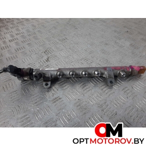 Топливная рампа  Volkswagen Passat B6 2008 03L130089, 0281006002,057130764H #1