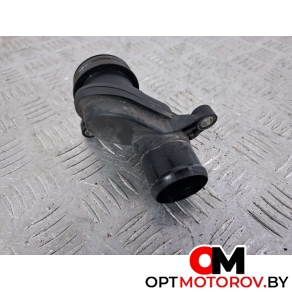 Фланец (тройник) системы охлаждения  Land Rover Discovery 3 поколение 2008 4H2Q8A544AB, 4H2Q8A544 #4
