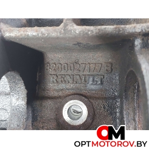 Кронштейн полуоси  Renault Master 2 поколение [рестайлинг] 2004 8200027177B #4
