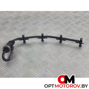 Трубка обратки форсунок  Audi A4 B8/8K 2010  #1