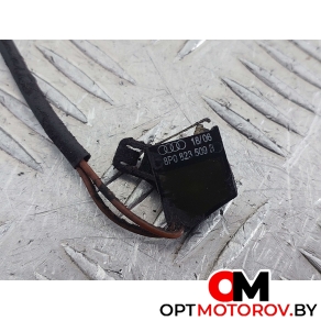 Передняя панель (телевизор)  Audi A3 8P/8PA [рестайлинг] 2006 8P0823509B #2