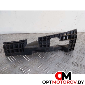 Кронштейн крепления бампера переднего  Lexus IS 2 поколение (XE20) 2005 5211653020 #1