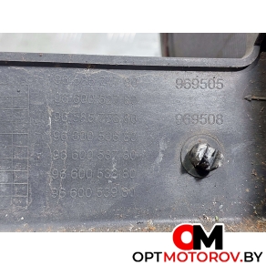 Передняя панель (телевизор)  Citroen C4 Picasso 1 поколение 2007 9658574780, 9660052780, 9658575680, 9660053680, 9660053780, 9660053880, 9660053980    #4