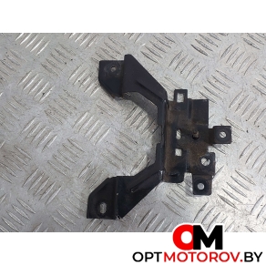 Кронштейн (крепление)  Ford Fiesta 6 поколение 2012 BV51A16860AB #4