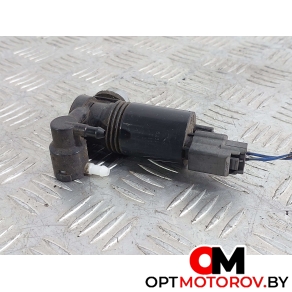 Насос (моторчик) омывателя стекла  Ford Fiesta 6 поколение 2012 8A6117K624AA #1