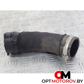 Патрубок интеркулера  Audi A6 4F/C6 [рестайлинг] 2011 4F0145709G #1