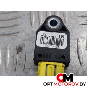 Датчик удара  Toyota Auris 1 поколение 2008 8917302050 #2