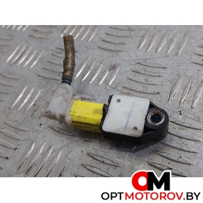 Датчик удара  Toyota Auris 1 поколение 2008 8917302050 #3
