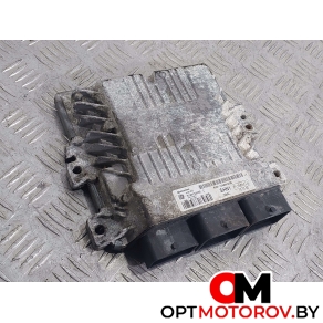 Блок управления двигателем  Ford Focus 3 поколение 2013 BV6112A650DGB, S180133050C #3