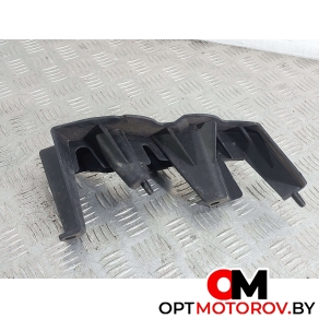 Кронштейн крепления бампера переднего  Land Rover Freelander 1 поколение 2004 DPN500090 #2