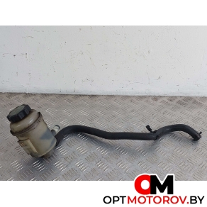 Бачок гидроусилителя  Land Rover Freelander 1 поколение 2004 QFX100252 #1