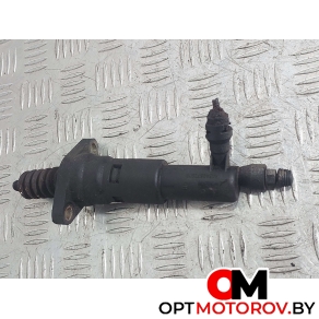 Цилиндр сцепления рабочий  Mitsubishi Colt 6 поколение (Z30) [рестайлинг] 2010 A4542570379 #1