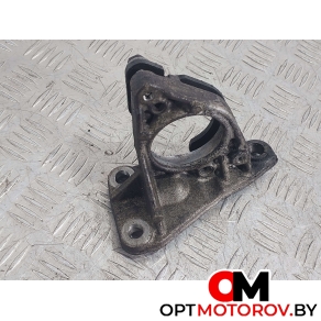 Кронштейн полуоси  Renault Scenic 2 поколение 2004 187335 #1