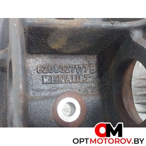 Кронштейн полуоси  Renault Master 2 поколение [рестайлинг] 2003 8200027177B #3