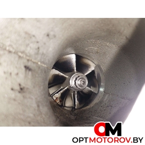 Фланец (тройник) системы охлаждения  Volkswagen Touareg 1 поколение 2005 030TC17542000 #5