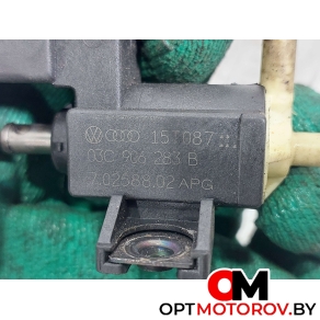 Дроссельная заслонка  Volkswagen Golf 5 поколение 2006 03C128063B #2