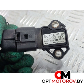 Катушка зажигания  Volkswagen Golf 5 поколение 2006 0281002401, 038906051C #2