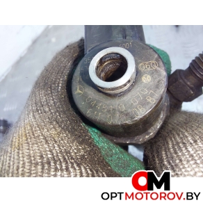 Форсунка топливная  Mercedes-Benz Vito W638 2001 0445110070, A6110700887 #2