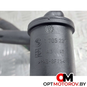 Патрубок охлаждения  Land Rover Range Rover 3 поколение [рестайлинг] 2006 1705237, 7556838, 7556837 #4