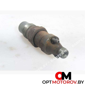 Форсунка топливная  Volkswagen Transporter T4 1996 68130202 #1